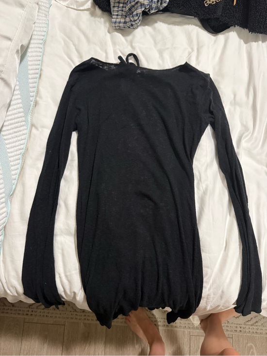 ARE YOU AM I Dresses & Skirts - ARE YOU AM I Black Long Sleeve Backless Dress